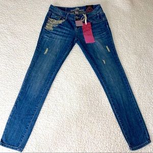 Almost Famous Lace Skinny Jeans